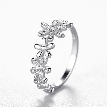 Sterling Silver Daisy Ring Female Fashion Luxury Ring