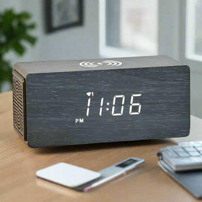 Reloj digital de carga rápida inalámbrico con altavoz Bluetooth de 15 W