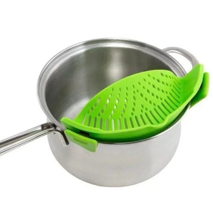 Clip-On Silicone Strainer For All Pots And Pans