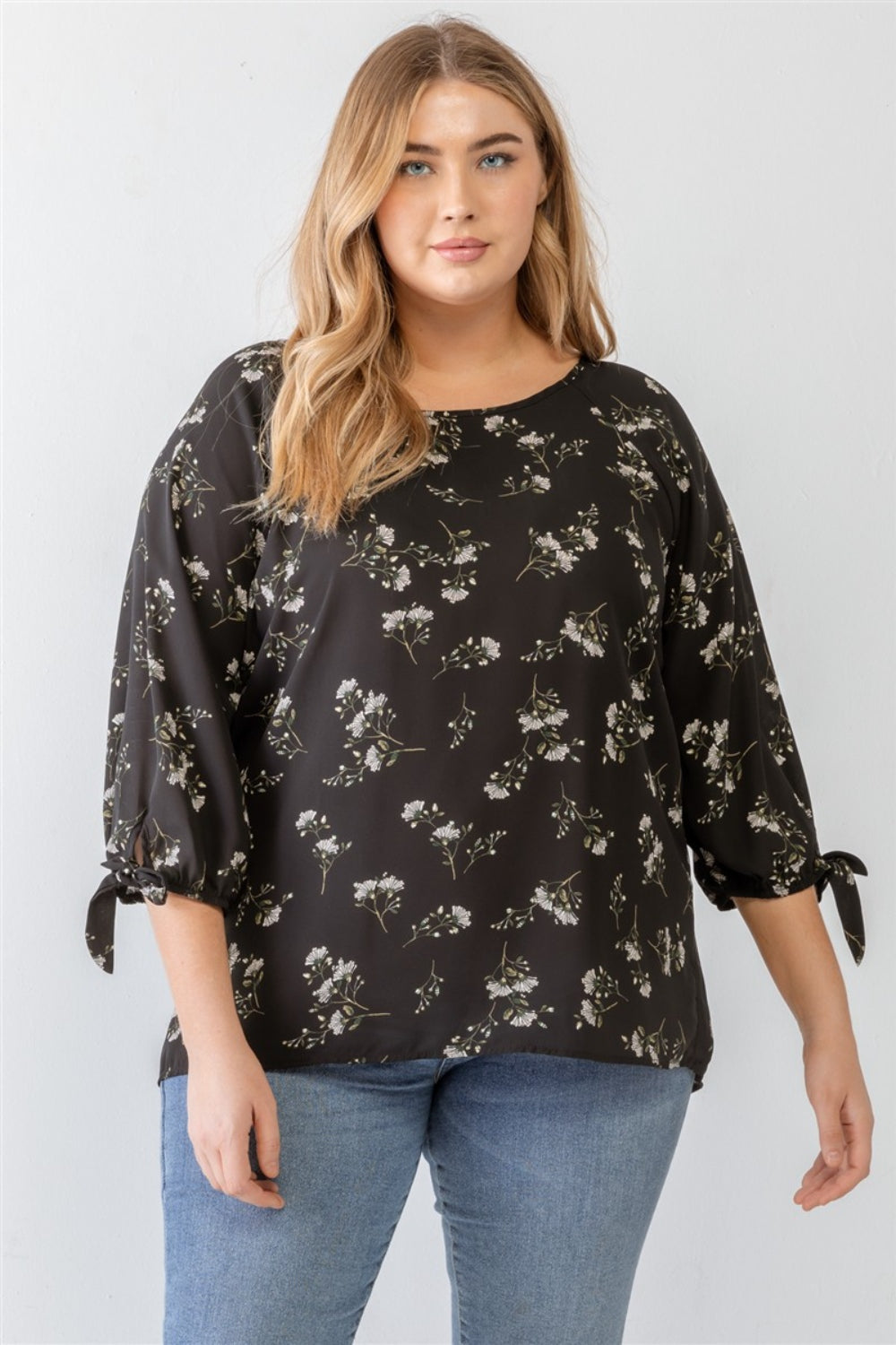 Zenobia Plus Size Floral Pop Casual Blouse